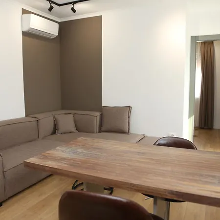 Treni Centrum Apartamento Tirana