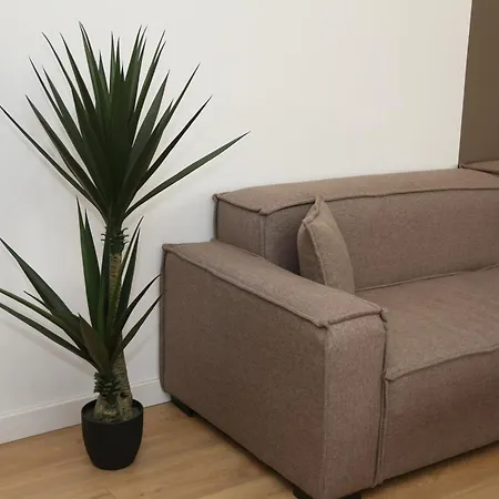 Apartment Treni Centrum *