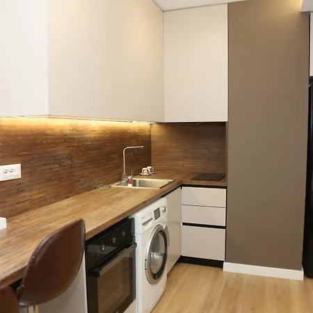 Treni Centrum * Tiran