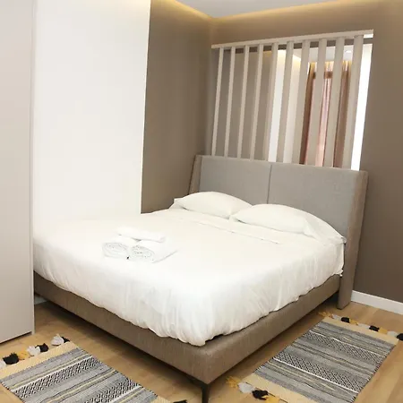 Treni Centrum Apartment *