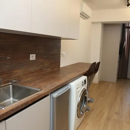 Apartment Treni Centrum *