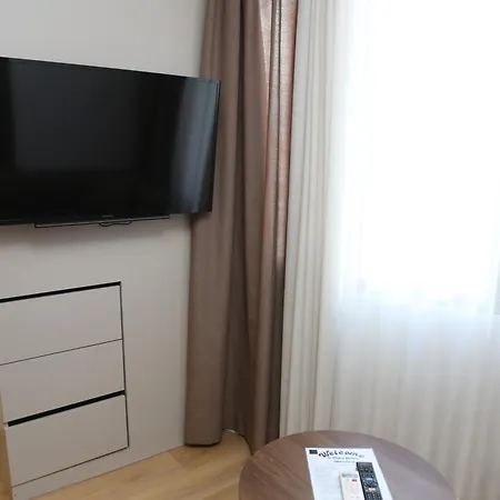 Apartment Treni Centrum *