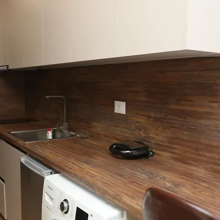 Treni Centrum Apartment *